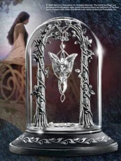 Noble Collection Lord Of The Rings Display For The Evenstar Pendant